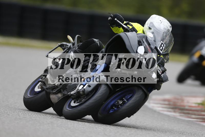 /Archiv-2024/13 22.04.2024 Plüss Moto Sport ADR/Einsteiger/6